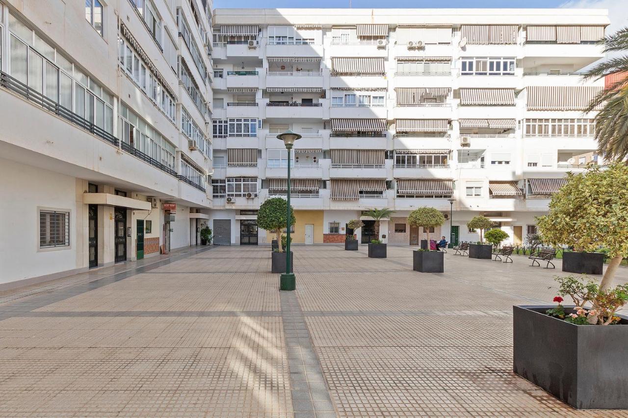 Precioso Apartamento A 5 Minutos Andando De La Playa Малага Екстер'єр фото